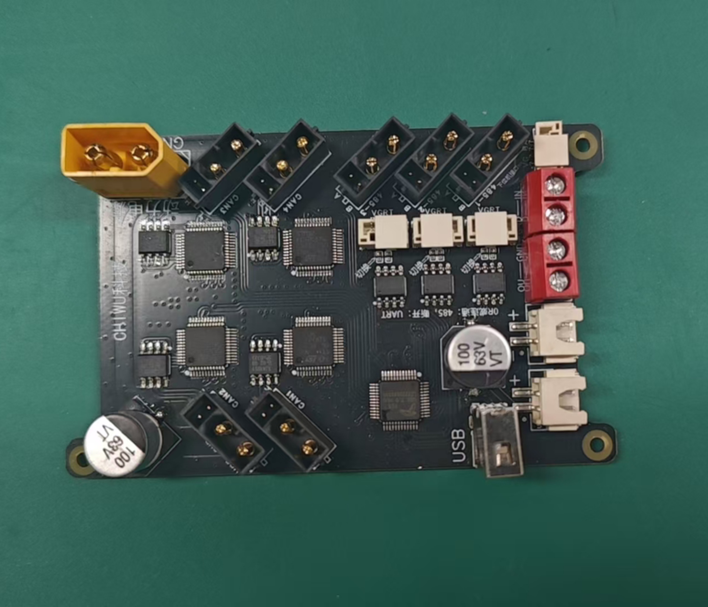 pcb7